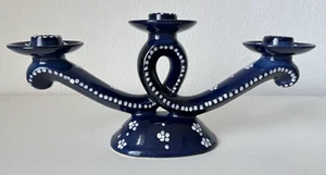 Gmundner Keramik Dirndl blau Kerzenhalter groß 34,5 cm GK1690 (REG) 09/25 - Imagen 1 de 5