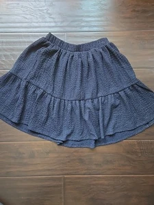Girls Youth H&M Dark Blue Ruffle Knee Skirt Size 8/10 - Picture 1 of 3