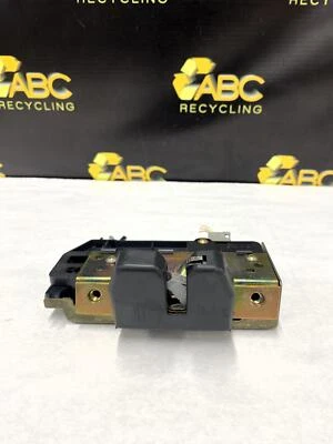 Volvo XC90 2004 conjunto de actuador de bloqueo de pestillo de tapa de maletero OEM Foto 1 de 4