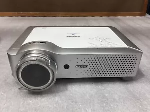 Sanyo PLC-XU83 XGA Portable Projector 2000 Lumens 101 Lamp Hours Tested - Picture 1 of 8