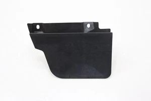 Protector antisalpicaduras guardabarros trasero izquierdo Volkswagen Jetta 2019-2025 OEM 17A854855 - Imagen 1 de 9