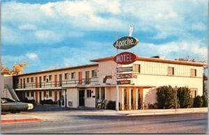 Vintage 1960s LAS VEGAS, Nevada Postcard APACHE MOTEL 407 South Main Street - Imagen 1 de 2