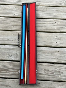VTG METAL POOL CUE STICK 2pc AMEROLA MODEL 107 ? -20oz BLUE GOLD ALUMINUM w/CASE - Picture 1 of 24