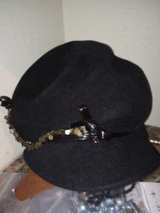 Eugenia Kim Wool Felt Cloche Newsboy 1920's Style Hat w Chain & Patent Detail  - Picture 1 of 23
