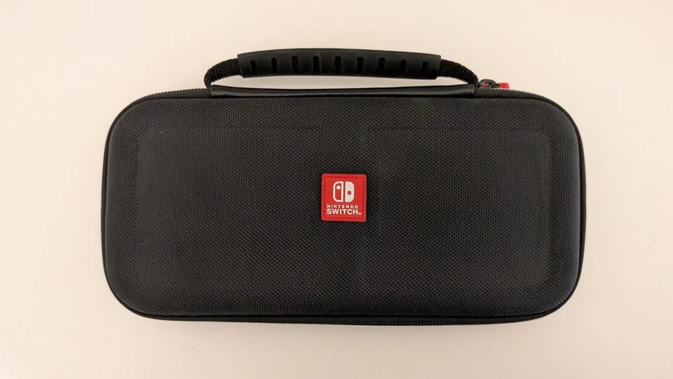 Nintendo Switch - NNS40 Transport Bag With Handle - Image 1 of 1