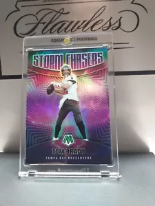 2021 Panini Mosaic Storm Chasers Tom Brady sharp card #SC-4 SP Silver Holo Prizm - Picture 1 of 3