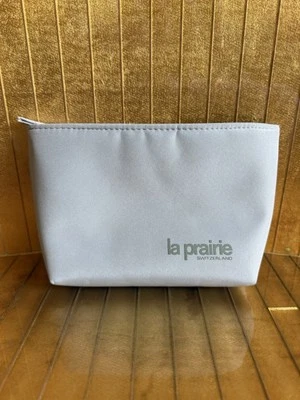 La Prairie 灰色全新化妆包 — 第 1/4 张图片