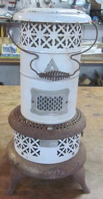Antiguo extremadamente raro calentador de aceite o queroseno Perfection 660 esmalte blanco Foto 1 de 4