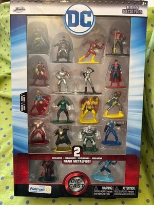 DC Comics 18-Pack Series 7 1.65" Die-Cast Collectible Figures (Multi-color) NEW - Image 1 of 2