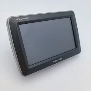 GARMIN GPSMAP 620 MARINE & AUTOMOTIVE GPS CHART PLOTTER w/ WORLDWIDE BASEMAP - Picture 1 of 16