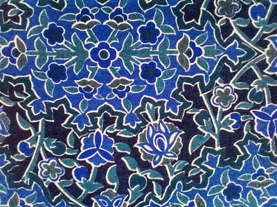 2 Vintage pieces of floral Liberty VARUNA WOOL fabric 31 x 32 cm and 31 x 14 cm - Image 1 of 2