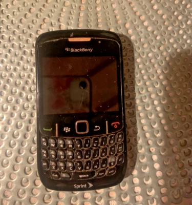BlackBerry Curve 8530 - 256 MB - Black (Sprint) - Image 1 of 2