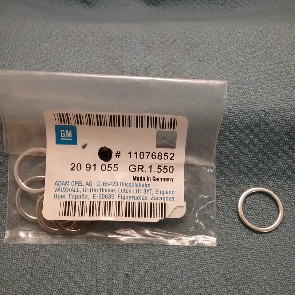 NUEVO SELLO GENUINO GM 11076852, conexión enfriador de aceite del motor (anillo tórico) Foto 1 de 1