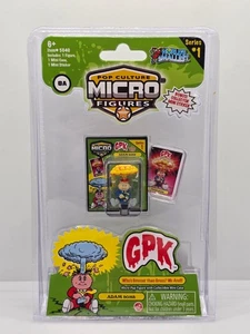 World's Smallest Pop Culture Micro Figures - Garbage Pail Kids - ADAM BOMB - NEW - Foto 1 di 2