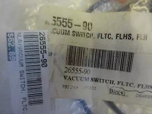 Harley Davidson's BAGGER FLTC FLHS FLH NOS OEM 26555-90 VOS INTERRUPTOR DE VACUNACIÓN - Imagen 1 de 5