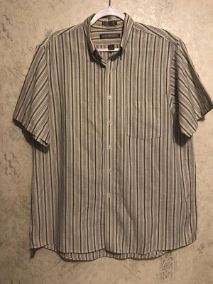 Van Heusen Shirt Men XL Button Front Pocket Short Sleeve 17.5 Stripes - Image 1 of 4