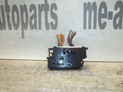 84-93 Mercedes W201 W124 Right Passenger Front Door Seat Adjust Control Switch - Image 1 of 4
