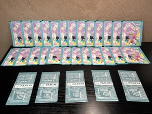 SQUISHMALLOWS PANINI Sticker Squad Vibes 25 X Packs - 5 X Limited Edition Packs - Picture 1 of 3