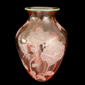 Pink Etched Roses Glass Vase Art Crystal Hand Blown, Iridescent Rim Glows Signed - Picture 1 of 14