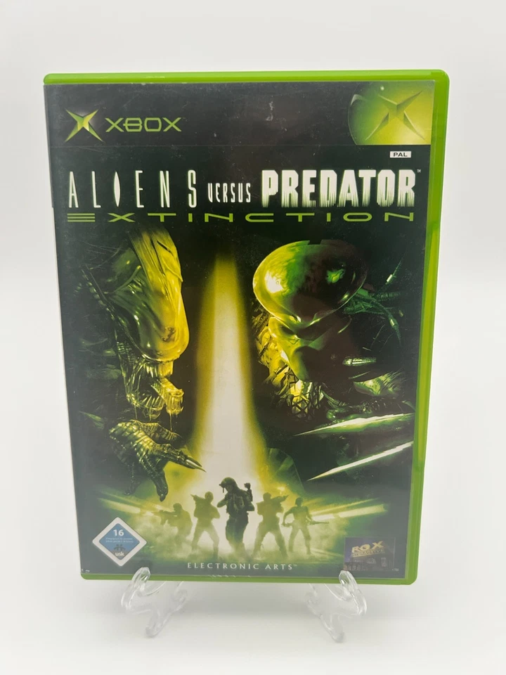 Microsoft Xbox Spiel - Aliens vs. Predator: Extinction mit OVP, FSK16 - Bild 1 von 3