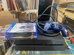 Playstation 4 sony cuh 1216b 450 gb + joypad e 3 giochi assassin's creed - Picture 1 of 12
