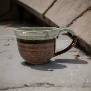 Glazed Brown art pottery Hand Thrown Stoneware Coffee mug Excellent No Damage - Picture 1 of 4
