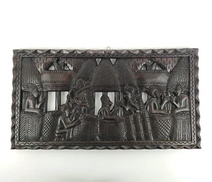 SCULTURA ETNICA IN LEGNO VINTAGE DA PARETE INTAGLIATO A MANO ARTE AFRICANA - Foto 1 di 8