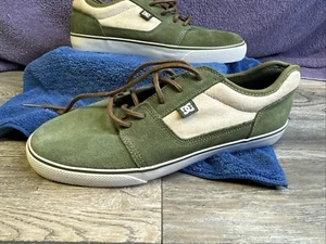 DC Skateschuhe Amboss grün/braun in der Farbe, Herren Größe 7,5 - Bild 1 von 9