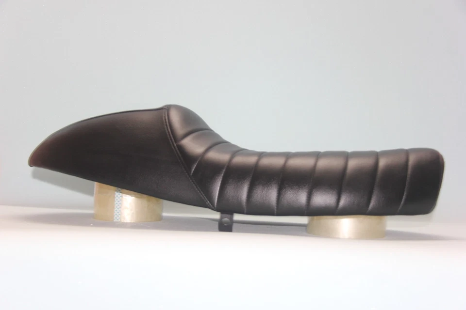 Triumph T150 T150V T150E Trident cafe racer motorcycle seat CODE: E1151 - Image 1 of 4