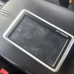 Garmin Nuvi 1300-2026-(U.S.,CANADA,MEXICO & EUROPE)-MAPS - Picture 1 of 3