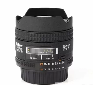 Nikon Nikkor 16mm f2.8 D AF Fisheye Lens - Picture 1 of 5