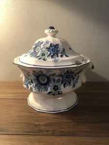 Vintage Serving Soup Bowl white ,green And Blue  floral design - Picture 1 of 23