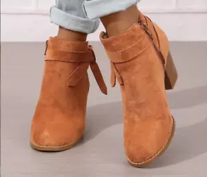 Damen-Stiefeletten niedrig mittelhoher Pfennigabsatz Arbeit spitz zulaufend Booties braun UK5,5/6 - Bild 1 von 2