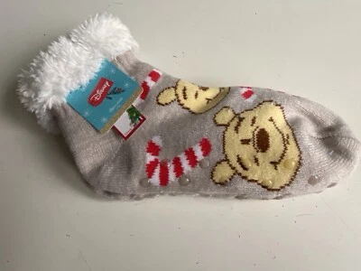 Disney Winnie The Pooh Sherpa Navidad Vacaciones Zapatilla Calcetines Mujer’s Talla 4-10 Foto 1 de 4