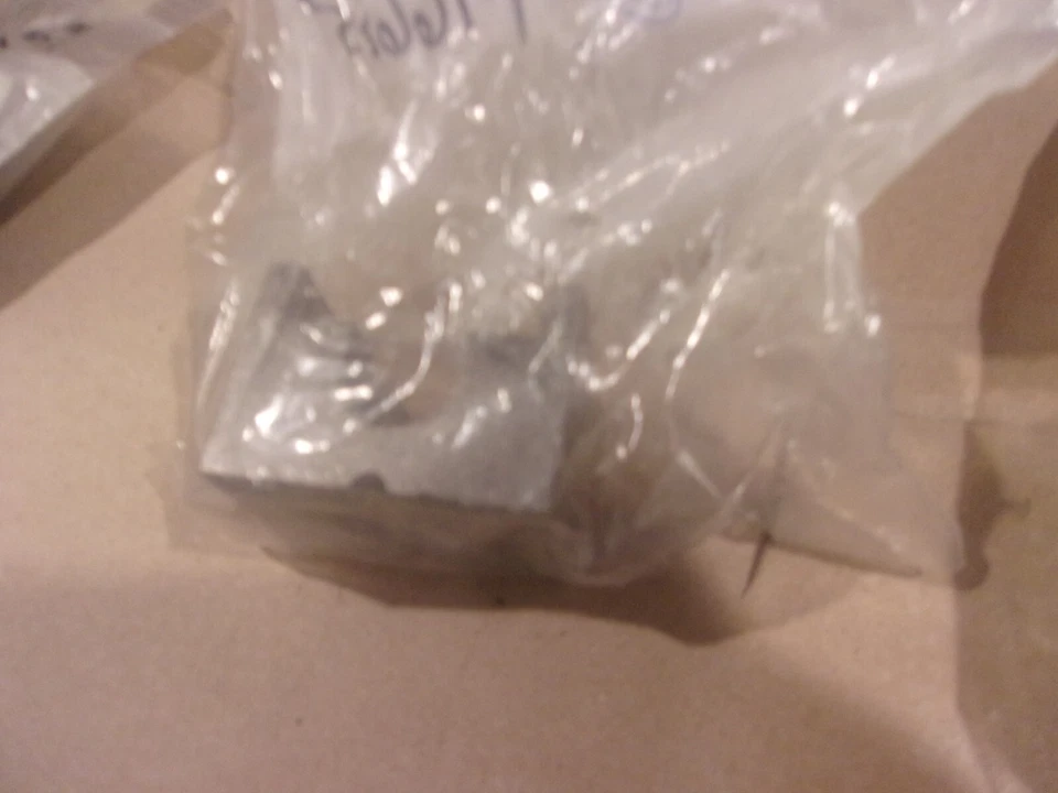 OEM BOLENS TROYBILT 1766259 РЕГУЛЯТОР ВЫСОТЫ ВОРОТНИК - Изображение 1 из 1