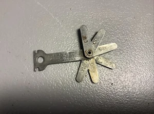 Vintage Spark Plug Gap Adjusting Automotive Tool .02" to .04" &.51mm to .102mm - Picture 1 of 2