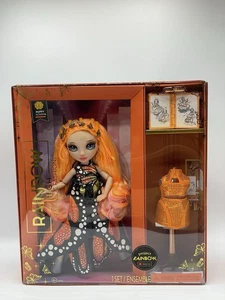Rainbow High Fantastic Fashion "Poppy Rowan" Orange Modepuppe Schmetterling Neu - Bild 1 von 16