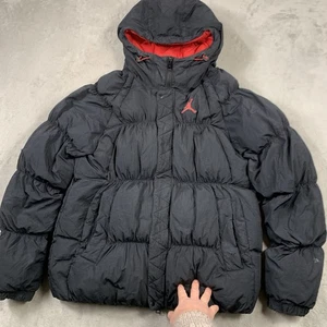 Chaqueta Nike Air Jordan Para Hombres Grande Negra Puffer Acolchada Almohadilla Acanalada Y2K DQ7348-010 - Imagen 1 de 17