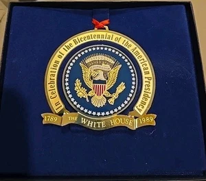 Bicentennial Ornament of the American Presidency Gold Tone 1789-1989 CIB~VGUC - Picture 1 of 4