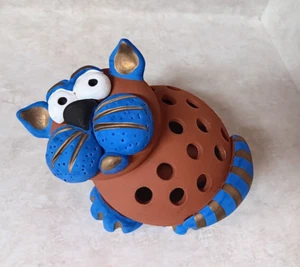 Vtg Cat Ceramic Pen/Paintbrush holder Handmade 1998 Decor Unique Blue & Brass - Picture 1 of 11