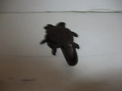 Gancho vintage de hierro fundido escarabajo escarabajo insecto decoración de pared montaje en pared 5" Foto 1 de 4