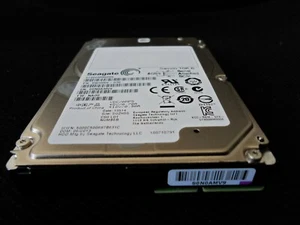 Seagate Savvio 10K.6 SAS 6Gb 2.5" 10000RPM 900Gb ST900MM0006 9WH066-038 Drive - Afbeelding 1 van 3