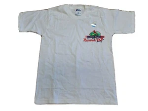 Mark McGwire Home Run Tour 1998 T-shirt boys size 10/12 - Picture 1 of 6