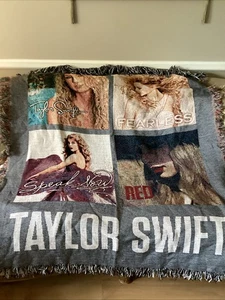 Taylor Swift - 4 Album Woven Throw Blanket - Debut, Fearless, Speak Now, RED - Picture 1 of 8