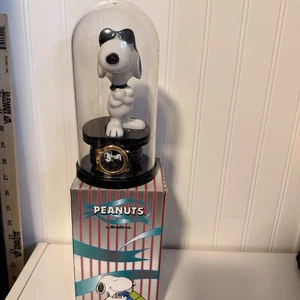 Vintage Snoopy JOE COOL Watch & figure Collector edition Armitron  "Super Rare" - Picture 1 of 7