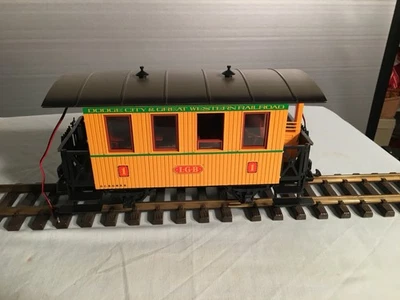 Coche de pasajeros Dodge City & Great Western Railroad LGB #3006 Foto 1 de 4