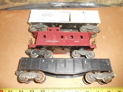 O/O-27 Lionel 6012 Black Gondola, 6017 Caboose, & 3472 Shell & base. As is. - Image 1 of 4