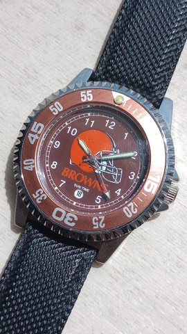 Vintage Cleveland Browns Men's Watch Helmet Dial SUN TIME 1997 NFL Cover