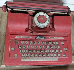 Berwin Typewriter Child's Toy 1960's Rare Red - Picture 1 of 5