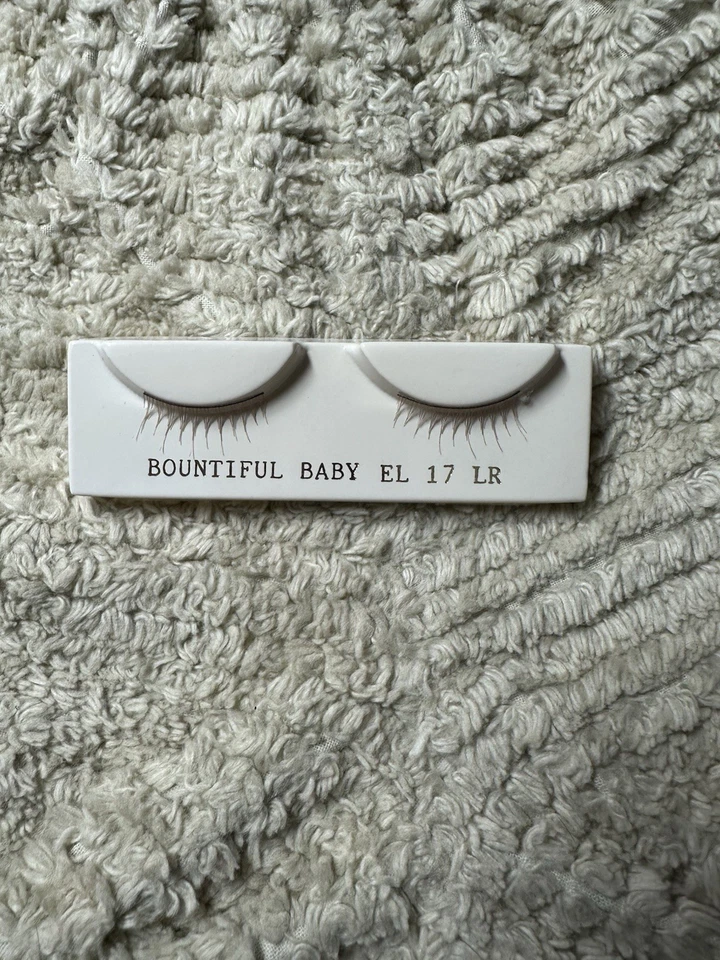 Pestañas BB Baby EL17UPPER *ROJO CLARO*~ SUMINISTROS PARA MUÑECAS RENACIDAS Foto 1 de 1